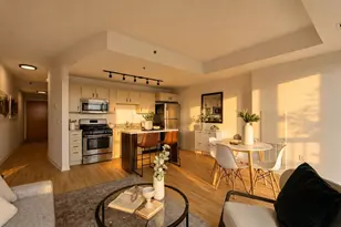 929 Portland Ave, Minneapolis, MN 55404 - Photo 2