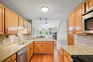 2340 19th Ave NE, Minneapolis, MN 55418 - Photo 6