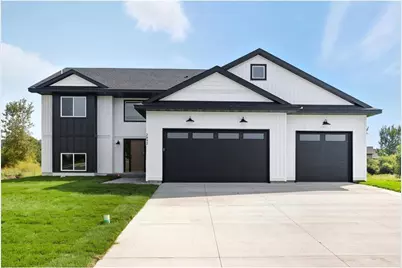 2871 29th Street NE, Sauk Rapids, MN 56379 - Photo 1
