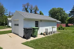 1601 Murray Ave, Worthington, MN 56187 - Photo 26