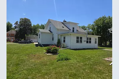 1601 Murray Avenue, Worthington, MN 56187 - Photo 4