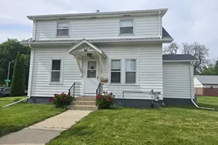 1601 Murray Ave, Worthington, MN 56187 - Photo 1