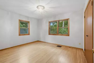 4596 Lilac Lane N, Lake Elmo, MN 55042 - Photo 20