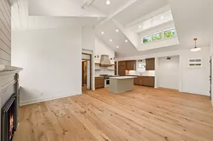 4853 Johnson Ave, White Bear Lake, MN 55110 - Photo 8