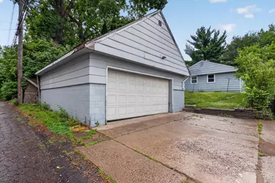 2046 Reaney Avenue E, Saint Paul, MN 55119 - Photo 22