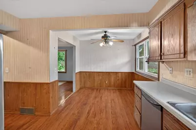 2046 Reaney Avenue E, Saint Paul, MN 55119 - Photo 8