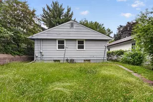 2046 Reaney Ave E, Saint Paul, MN 55119 - Photo 24