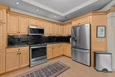 11460 Fairfield Road W #103, Minnetonka, MN 55305 - Photo 18