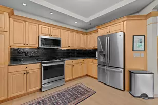 11460 Fairfield Rd W, Minnetonka, MN 55305 - Photo 18