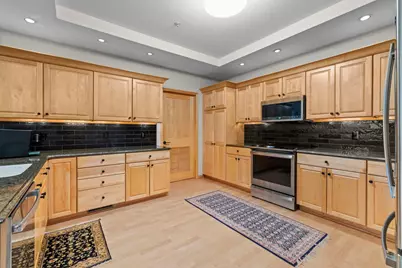 11460 Fairfield Road W #103, Minnetonka, MN 55305 - Photo 14
