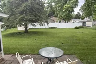 512 SE 9th Ave, Waseca, MN 56093 - Photo 4