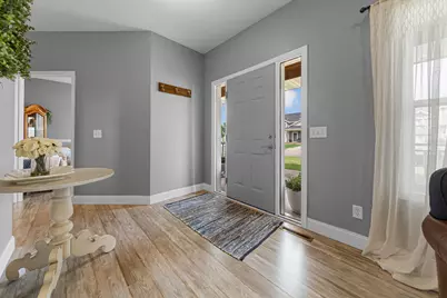 2821 Hanson Avenue, Faribault, MN 55021 - Photo 8