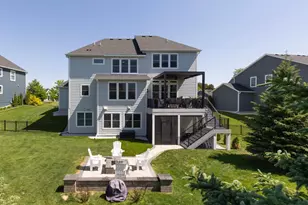 16563 Beverly Dr, Eden Prairie, MN 55347 - Photo 62