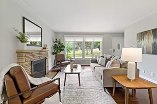 5104 Duggan Plaza, Edina, MN 55439 - Photo 4