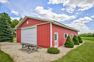 11560 767th Ave, Le Roy, MN 55951 - Photo 6