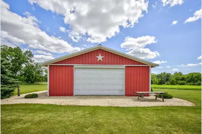 11560 767th Avenue, Le Roy, MN 55951 - Photo 76