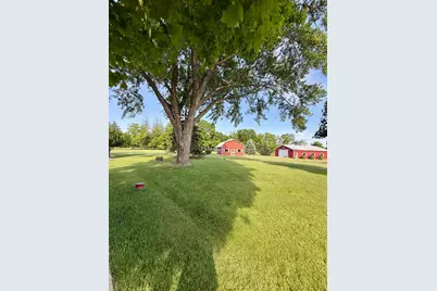 11560 767th Avenue, Le Roy, MN 55951 - Photo 4