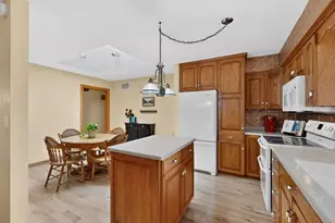 11560 767th Ave, Le Roy, MN 55951 - Photo 16