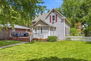424 S Ramsey Ave, Litchfield, MN 55355 - Photo 2