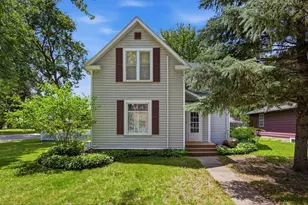 424 S Ramsey Ave, Litchfield, MN 55355 - Photo 1