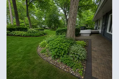 3633 Flag Avenue N, New Hope, MN 55427 - Photo 6