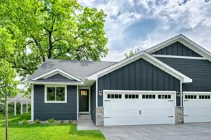 230 S Chestnut St, Ellsworth, WI 54011 - Photo 1