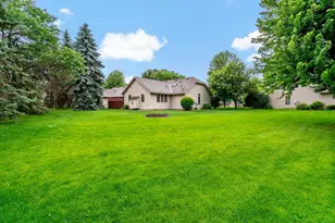 8541 Inverness Ln N, Brooklyn Park, MN 55443 - Photo 8