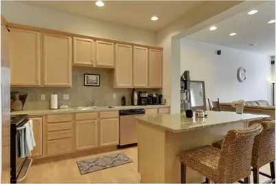 5900 Oxford Street #21, Saint Louis Park, MN 55416 - Photo 2