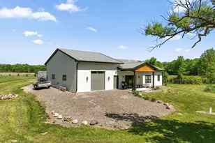 30658 Jodrell St NE, Cambridge, MN 55008 - Photo 32