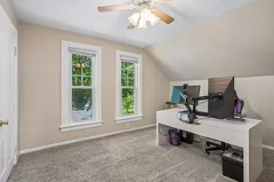 302 Wyoming St E, Saint Paul, MN 55107 - Photo 14