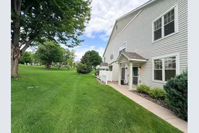 682 Princeton Avenue, Shakopee, MN 55379 - Photo 4
