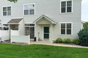 682 Princeton Ave, Shakopee, MN 55379 - Photo 6