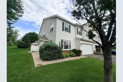 682 Princeton Avenue, Shakopee, MN 55379 - Photo 2