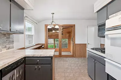 7556 Major Avenue N, Brooklyn Park, MN 55443 - Photo 14