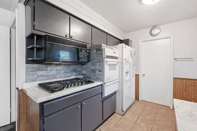 7556 Major Avenue N, Brooklyn Park, MN 55443 - Photo 12