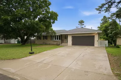 7556 Major Avenue N, Brooklyn Park, MN 55443 - Photo 2