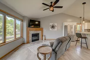 940 Leroy Ln, River Falls, WI 54022 - Photo 4