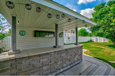 940 Leroy Lane, River Falls, WI 54022 - Photo 32