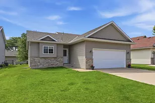 2526 43rd Ave S, Saint Cloud, MN 56301 - Photo 2