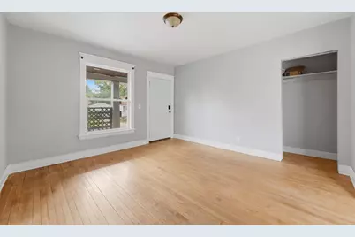 733 Bradley Street, Saint Paul, MN 55130 - Photo 6