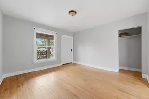 733 Bradley St, Saint Paul, MN 55130 - Photo 6