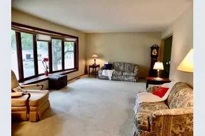 961 11 1/4 Street SW, Rochester, MN 55902 - Photo 8
