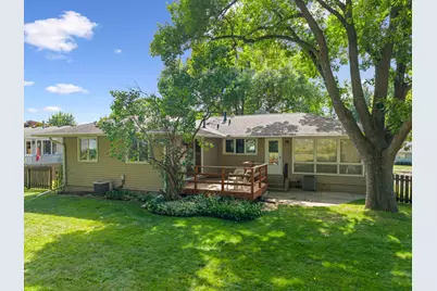 961 11 1/4 Street SW, Rochester, MN 55902 - Photo 2