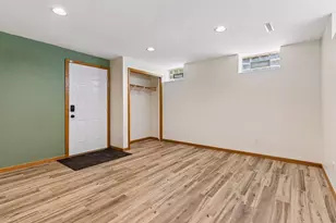 3910 Elmwood St, Vadnais Heights, MN 55127 - Photo 24