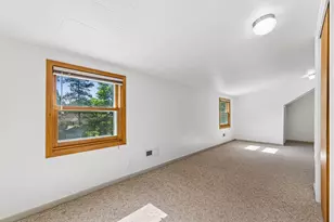 3910 Elmwood St, Vadnais Heights, MN 55127 - Photo 18