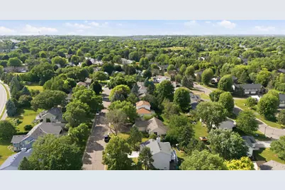 9244 Andrea Drive, Woodbury, MN 55125 - Photo 2