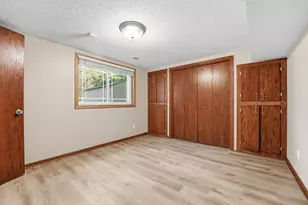 9244 Andrea Dr, Woodbury, MN 55125 - Photo 54