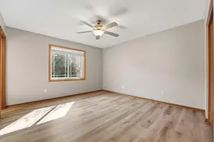 9244 Andrea Dr, Woodbury, MN 55125 - Photo 40