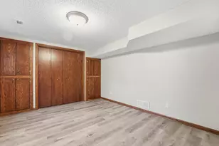 9244 Andrea Dr, Woodbury, MN 55125 - Photo 50