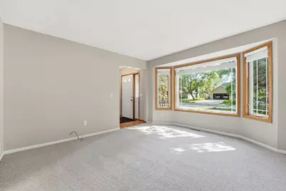 9244 Andrea Drive, Woodbury, MN 55125 - Photo 10